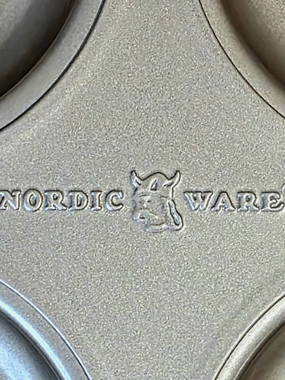 Nordic Ware 6 Cavity Nonstick Steel Regular Size Donut Pan Rose Gold Color EUC